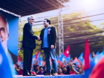 Biden respalda al representante de Oregon Kurt Schrader en el primer respaldo de mitad de período